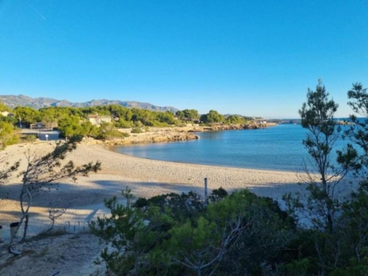 Apartamento En La Playa Calafat Eksteriør billede